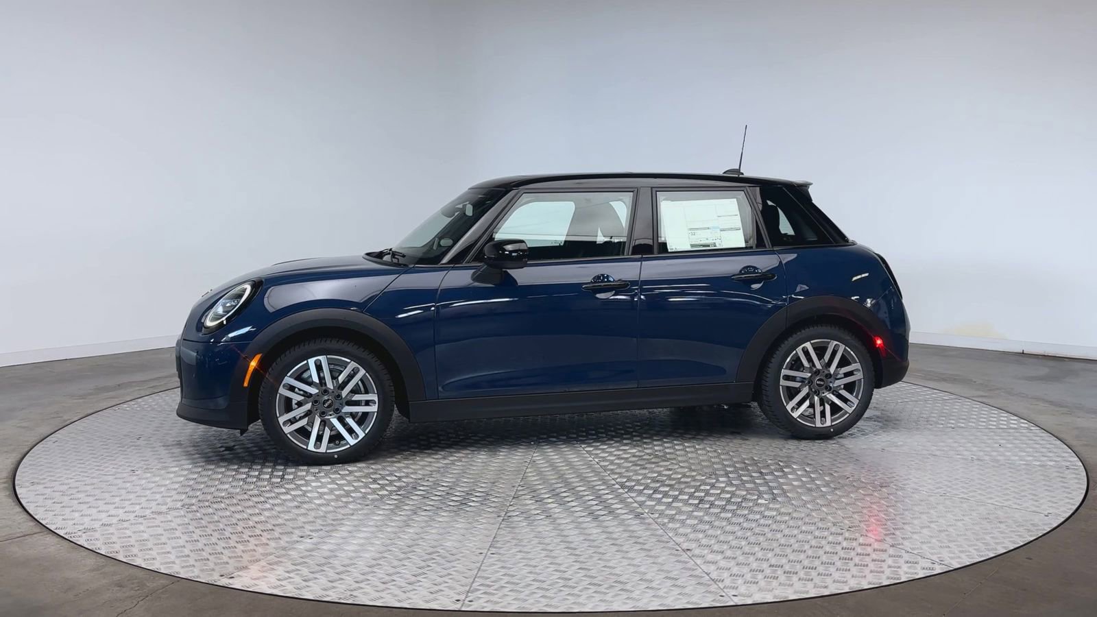 New 2026 MINI Cooper S FWD image 5