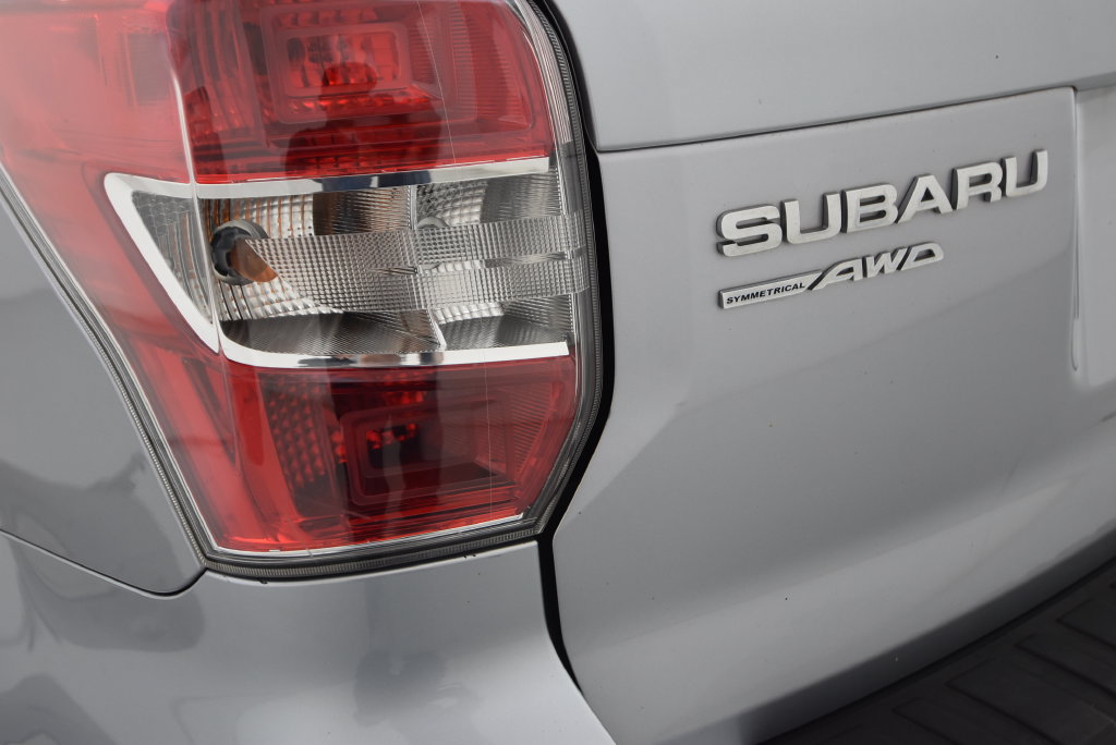 Used 2016 Subaru Forester 2.5i Premium w/ Popular Package #1 AWD/4WD image 36