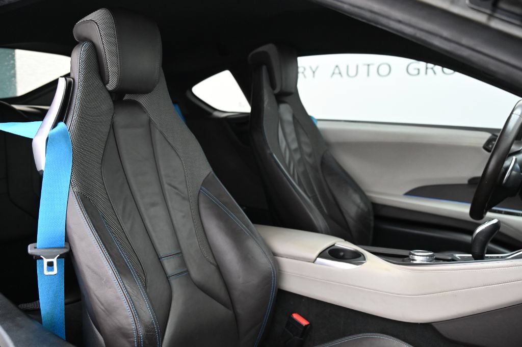 Used 2016 BMW i8 AWD/4WD image 21