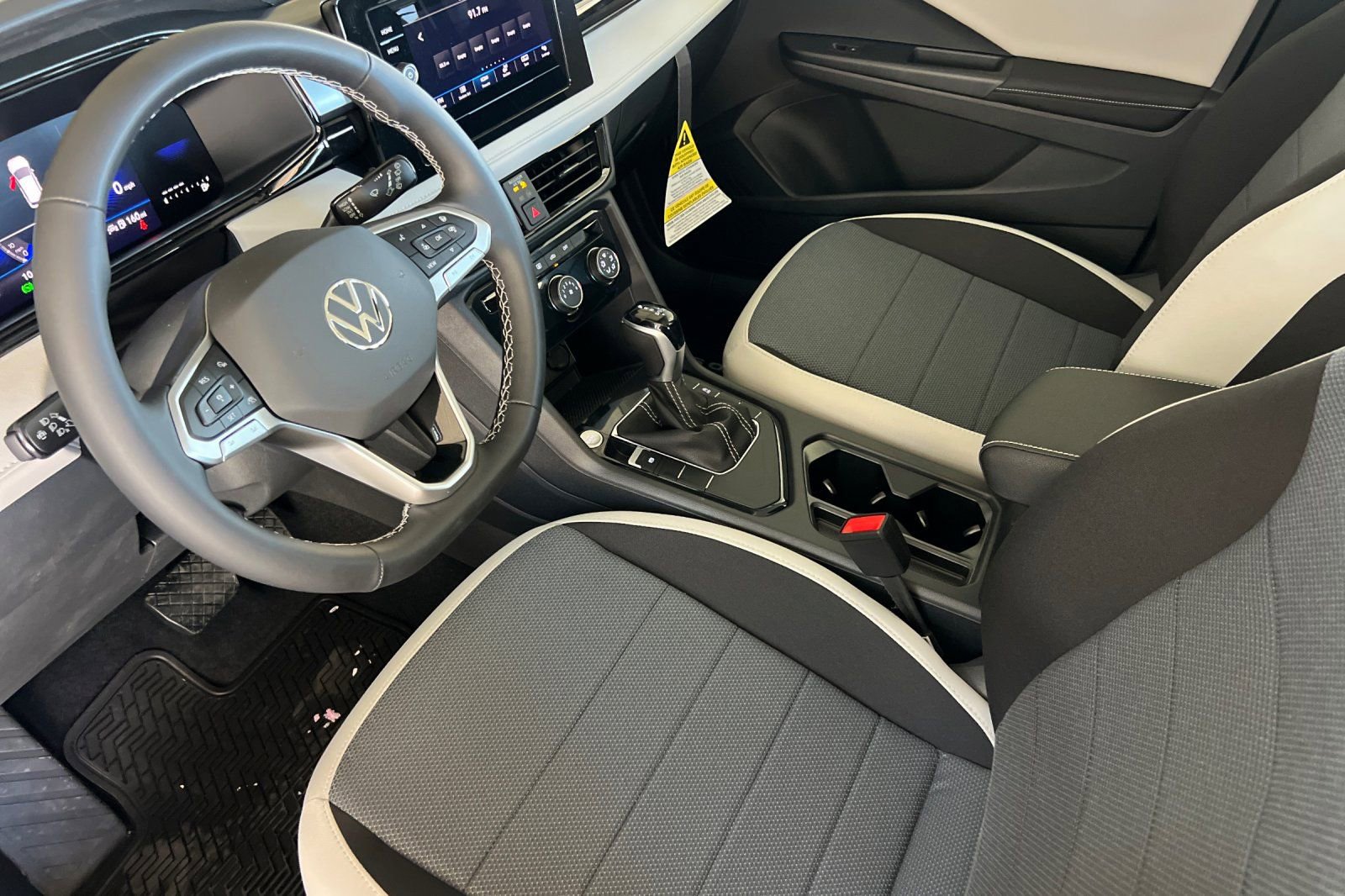 New 2026 Volkswagen Taos S FWD image 10