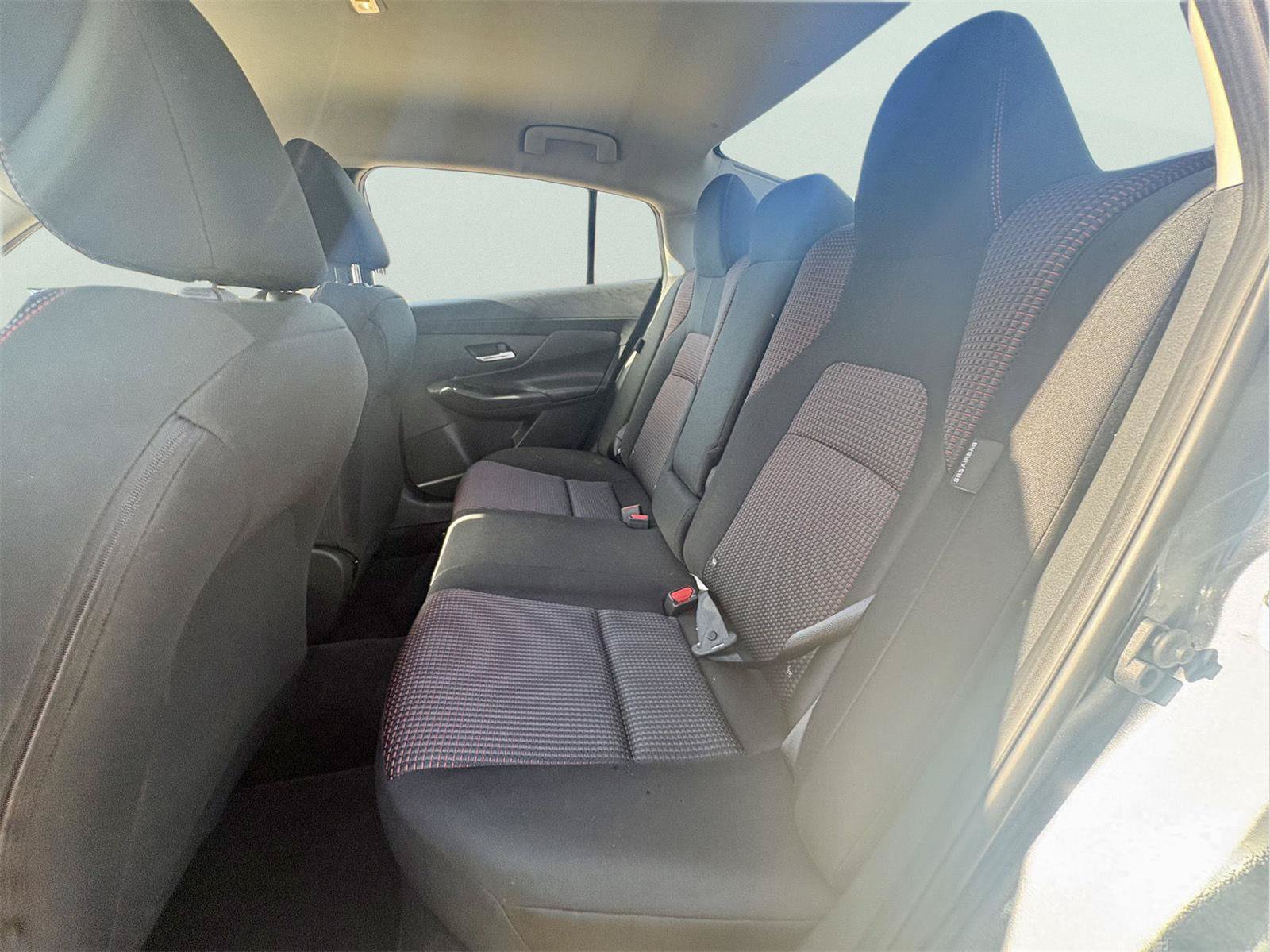 Used 2026 Nissan Sentra SR w/ Floor Mat Package FWD image 12