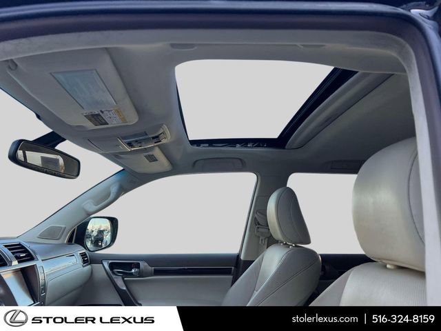 Used 2017 Lexus GX 460 AWD/4WD image 21