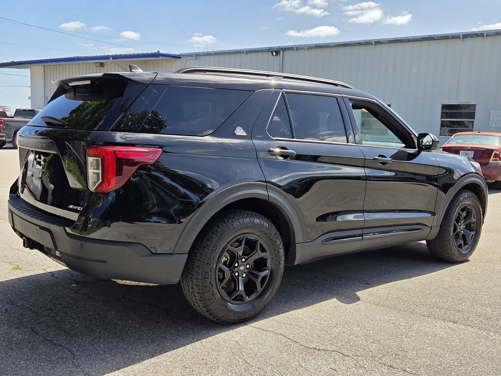 Used 2023 Ford Explorer Timberline w/ Timberline Technology Package AWD/4WD image 5