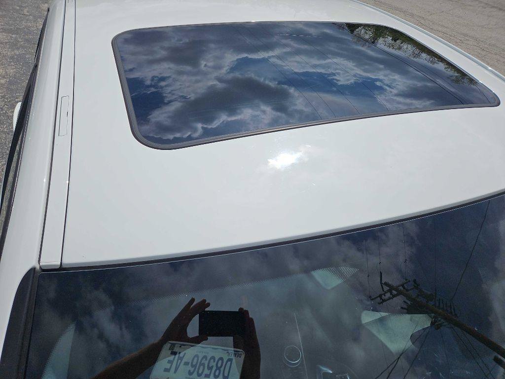 Used 2015 Chrysler 200 Limited w/ Convenience Group FWD image 27