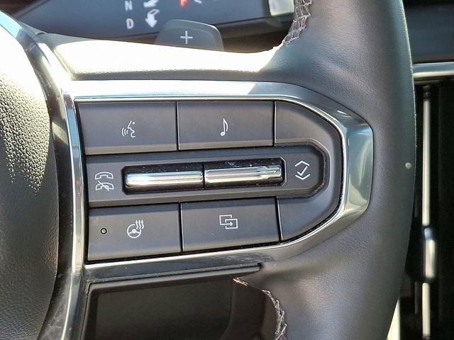 Used 2025 GMC Yukon XL Denali image 26