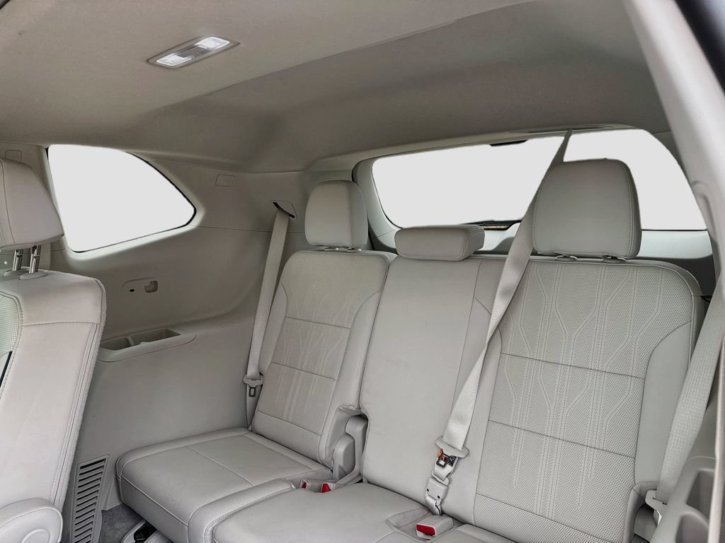 Used 2026 Buick Enclave Avenir w/ Super Cruise Package FWD image 25