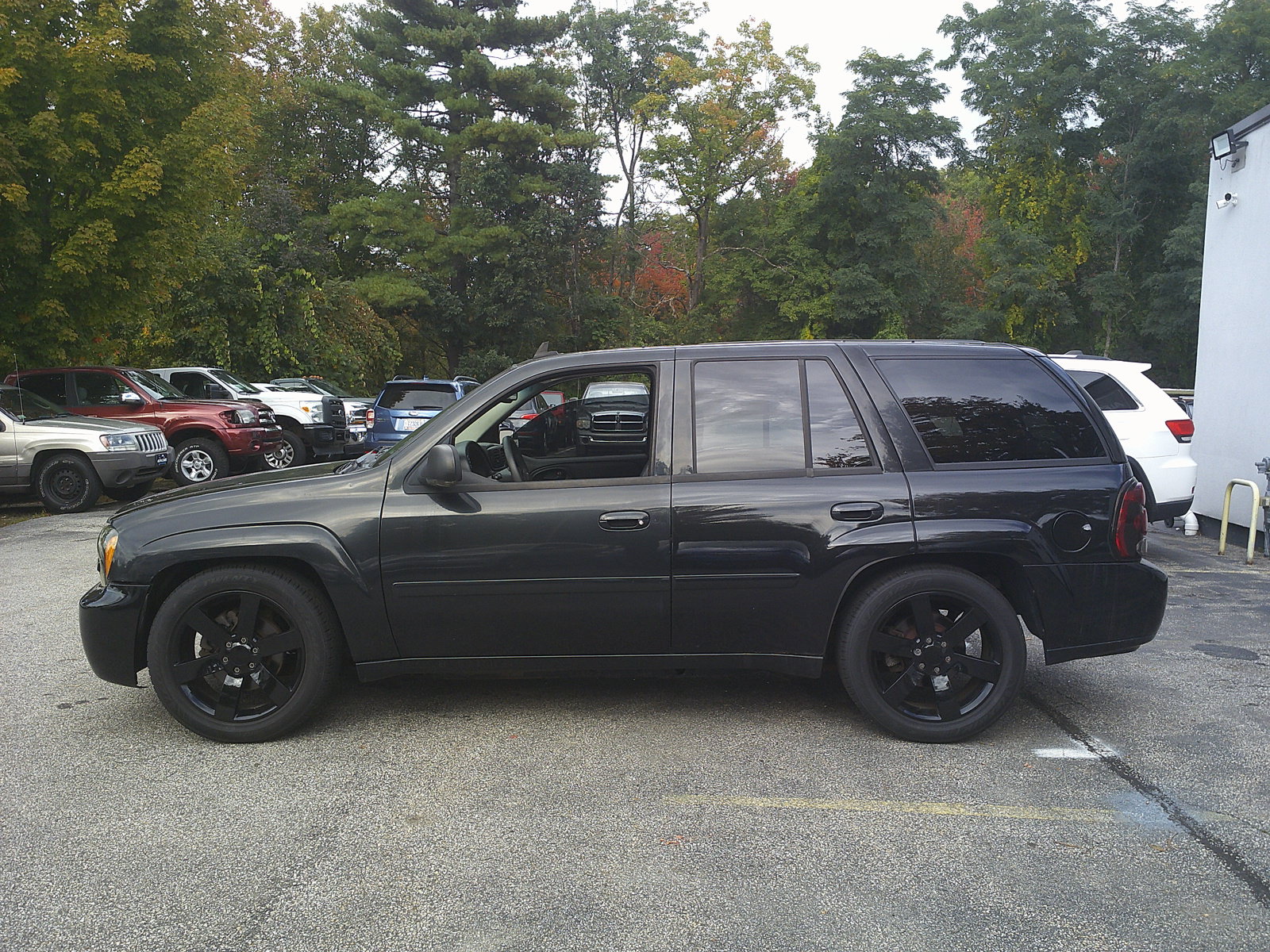 Used 2008 Chevrolet TrailBlazer LT w/ Sun And 6-Disc Cd Package AWD/4WD image 10