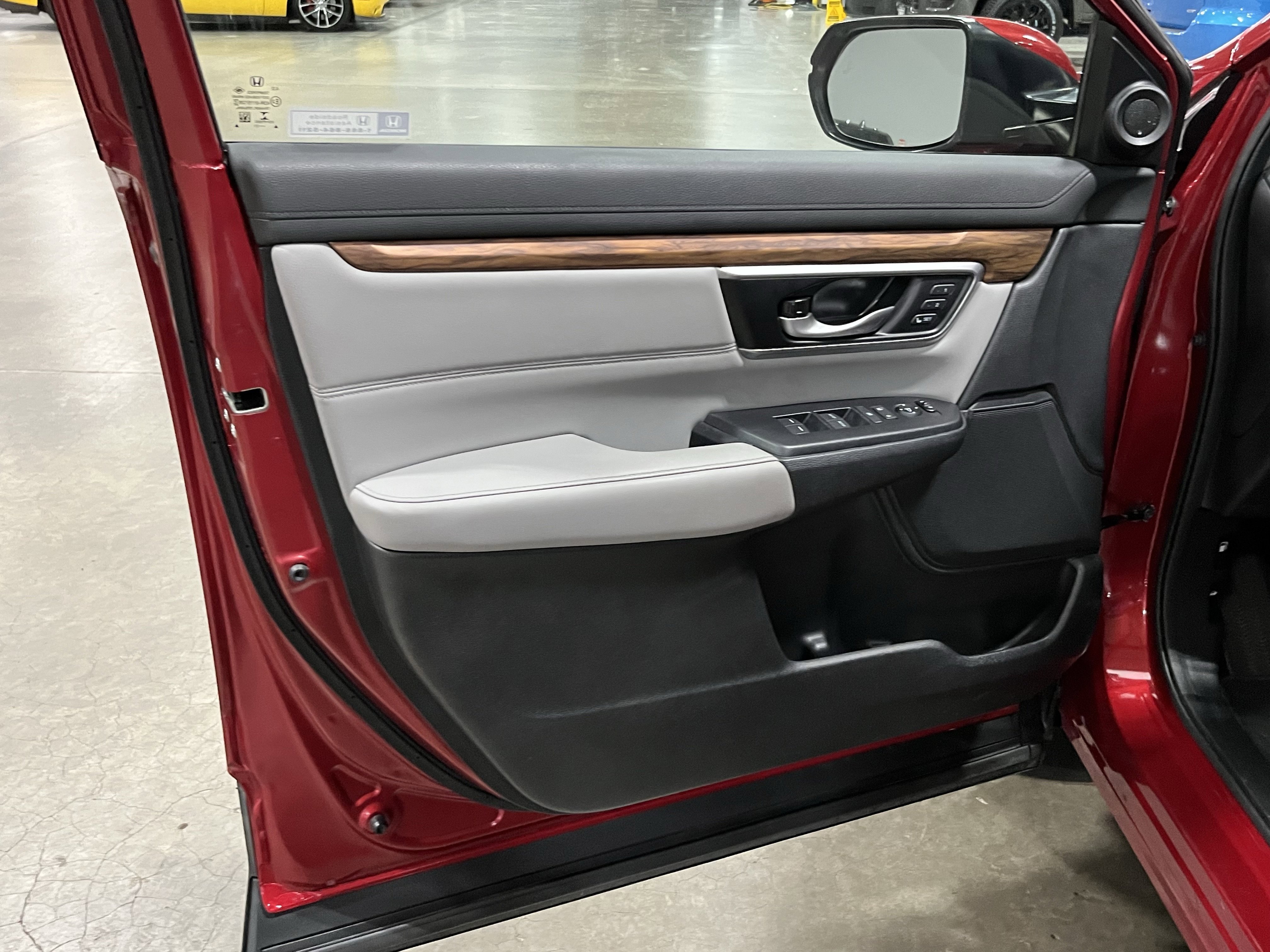 Used 2021 Honda CR-V EX-L image 16