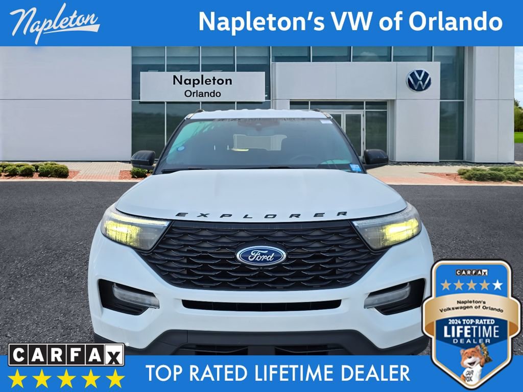 Used 2024 Ford Explorer ST-Line w/ Class IV Trailer Tow Package image 2