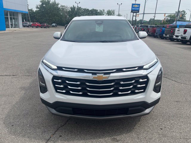 New 2027 Chevrolet Equinox LT w/ Convenience Package II FWD image 8