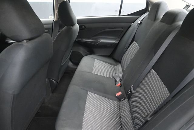 Used 2023 Nissan Versa S FWD image 18
