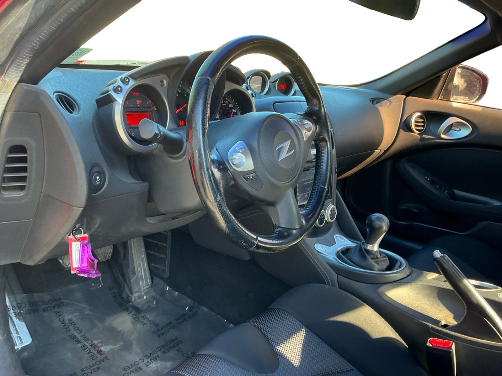 Used 2014 Nissan 370Z Coupe w/ Sport Package RWD image 11