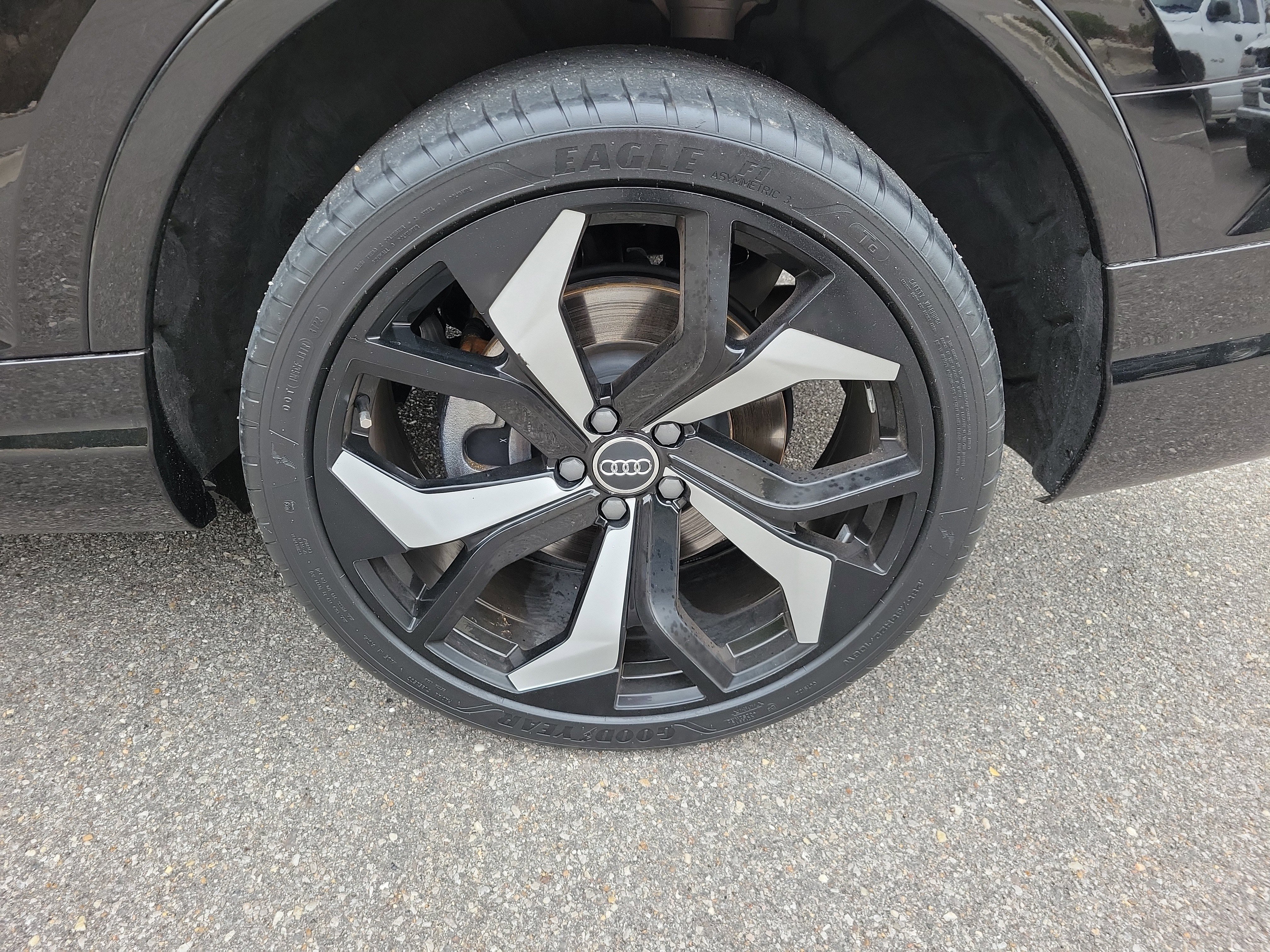 Used 2019 Audi Q7 3.0T Premium Plus image 8