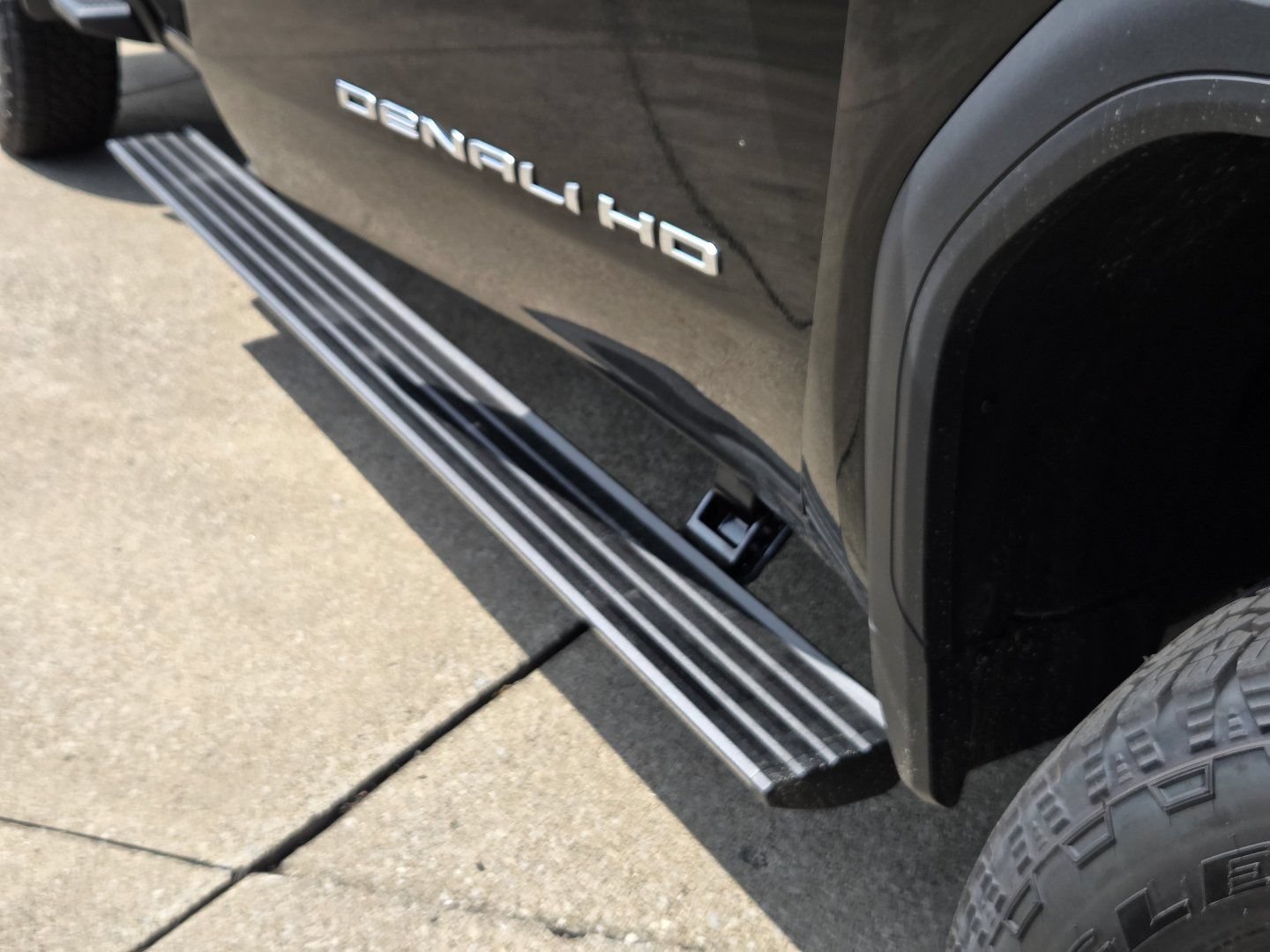New 2026 GMC Sierra 3500 Denali Ultimate AWD/4WD image 23