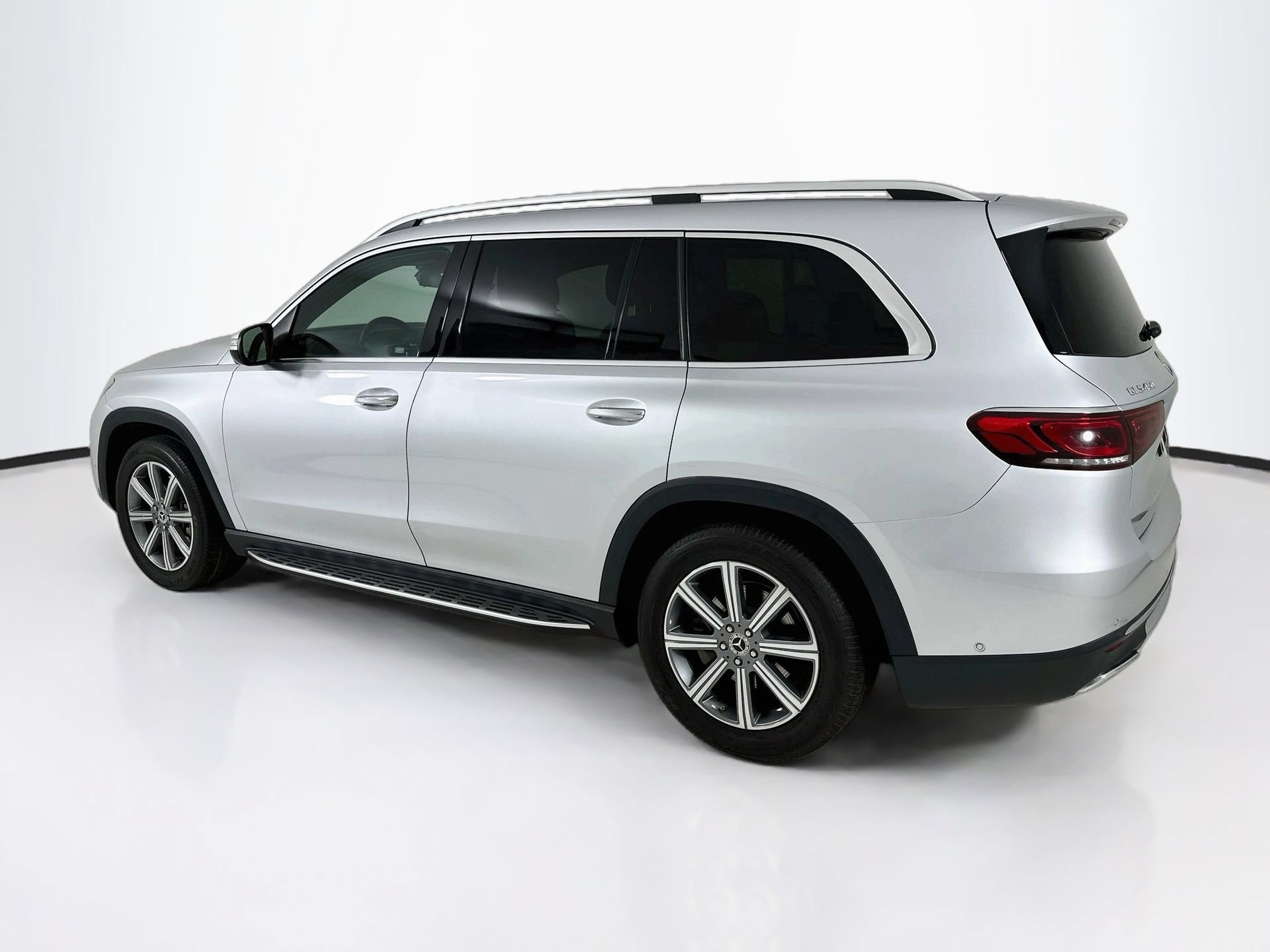 Used 2020 Mercedes-Benz GLS 450 4MATIC image 6