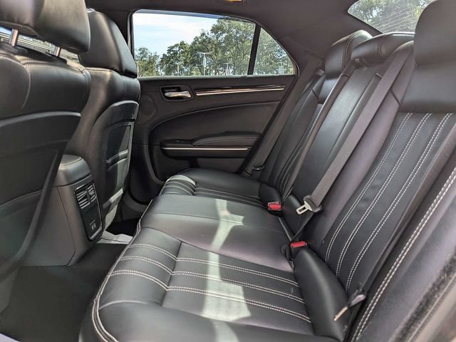 Used 2022 Chrysler 300 S RWD image 12