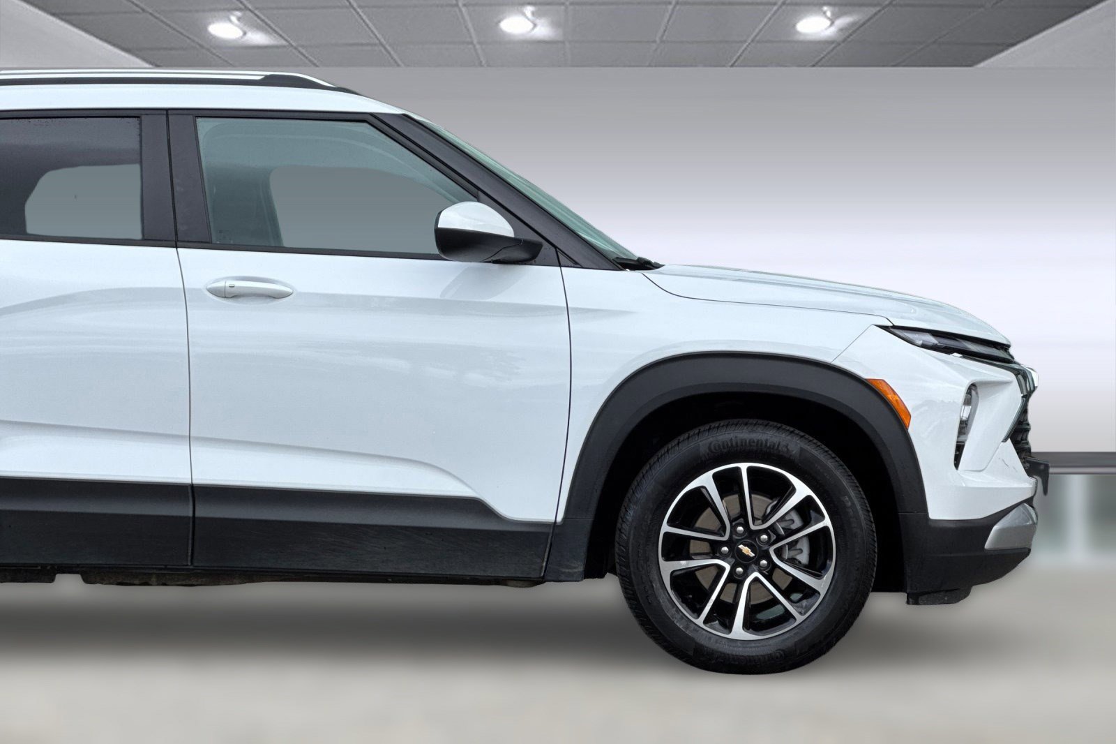 Used 2025 Chevrolet TrailBlazer LT image 34