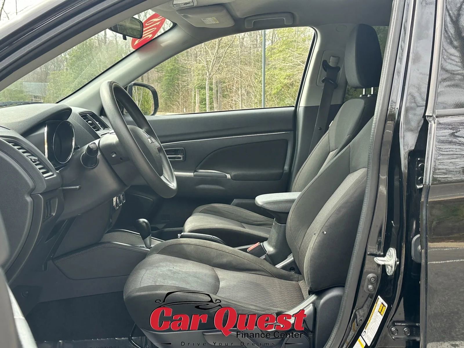 Used 2018 Mitsubishi Outlander Sport ES image 9