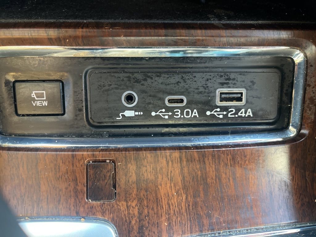 Used 2024 Subaru Ascent Touring image 17