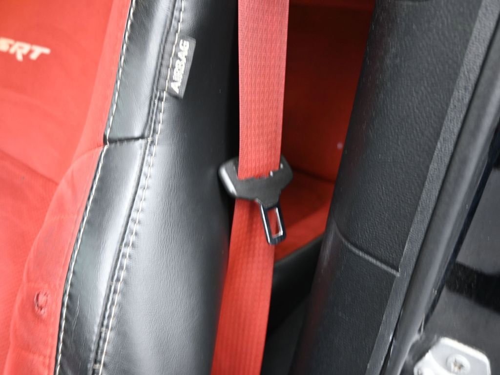 Used 2016 Dodge Challenger SRT Hellcat image 28