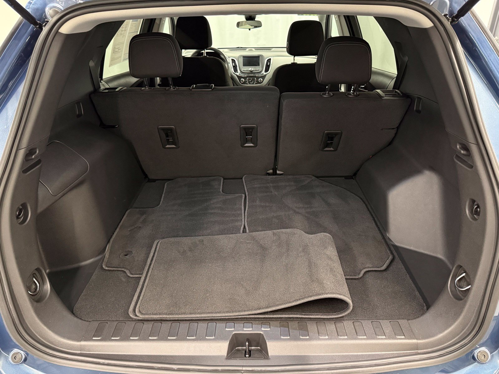 Used 2024 Chevrolet Equinox LS FWD image 5
