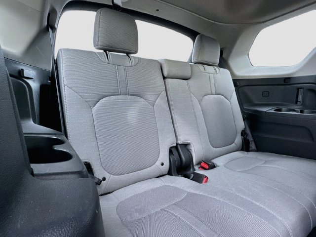 Certified 2023 Honda Pilot LX image 30