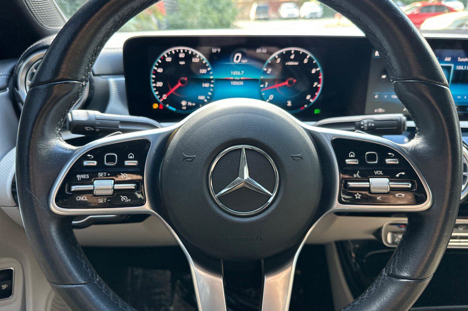 Used 2020 Mercedes-Benz CLA 250 image 21