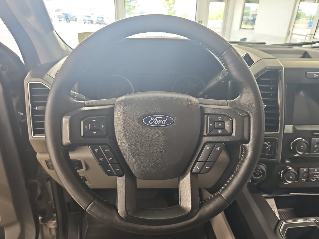 Used 2020 Ford F150 XLT w/ Equipment Group 302A Luxury AWD/4WD image 22