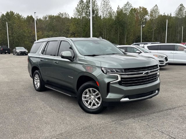 Used 2023 Chevrolet Tahoe LT w/ Luxury Package AWD/4WD image 2