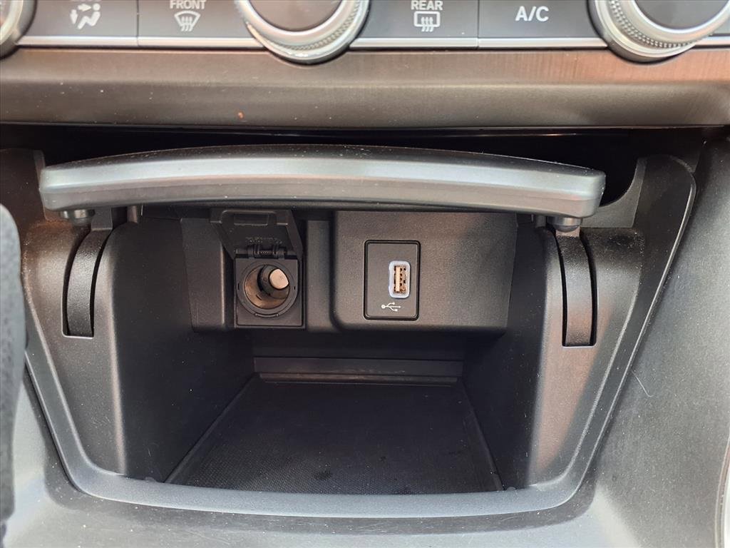 Used 2018 Honda Accord LX image 12
