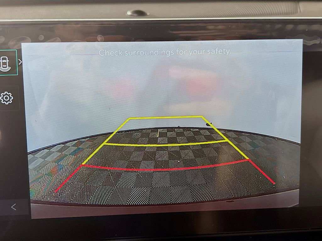 New 2025 Kia Sorento S image 18