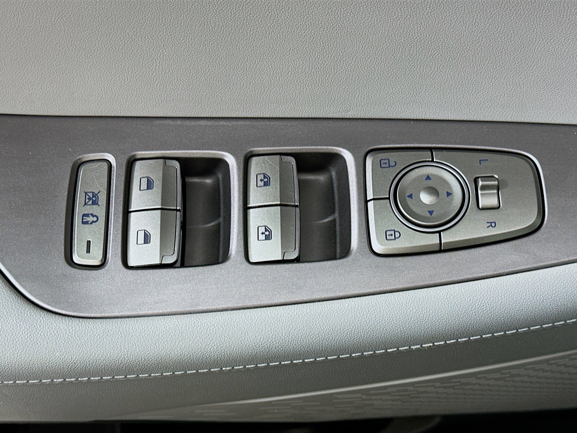 Used 2025 Hyundai Palisade SEL image 15