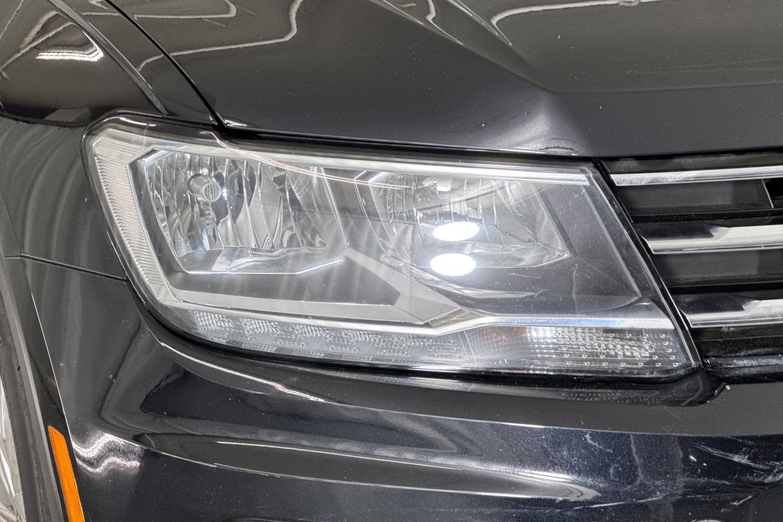 Used 2019 Volkswagen Tiguan SE AWD/4WD image 12