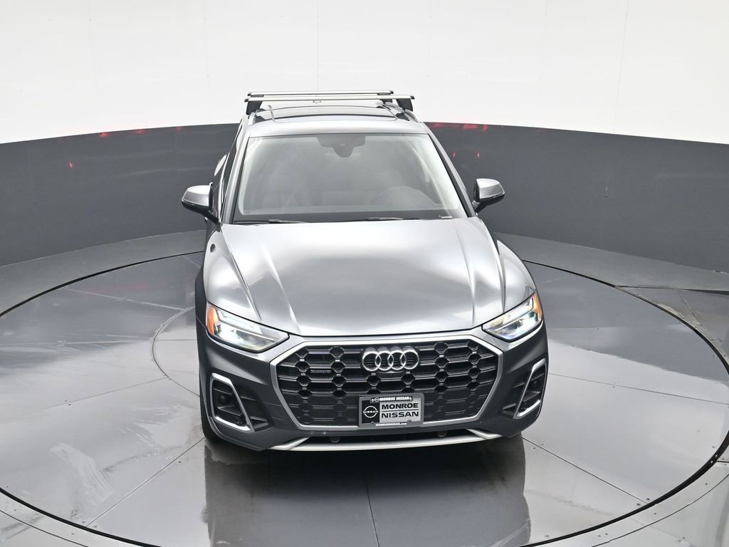 Used 2021 Audi Q5 e Premium Plus w/ Premium Plus Package image 25