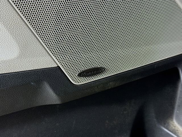 Used 2017 GMC Terrain SLT w/ Open Road Package image 18