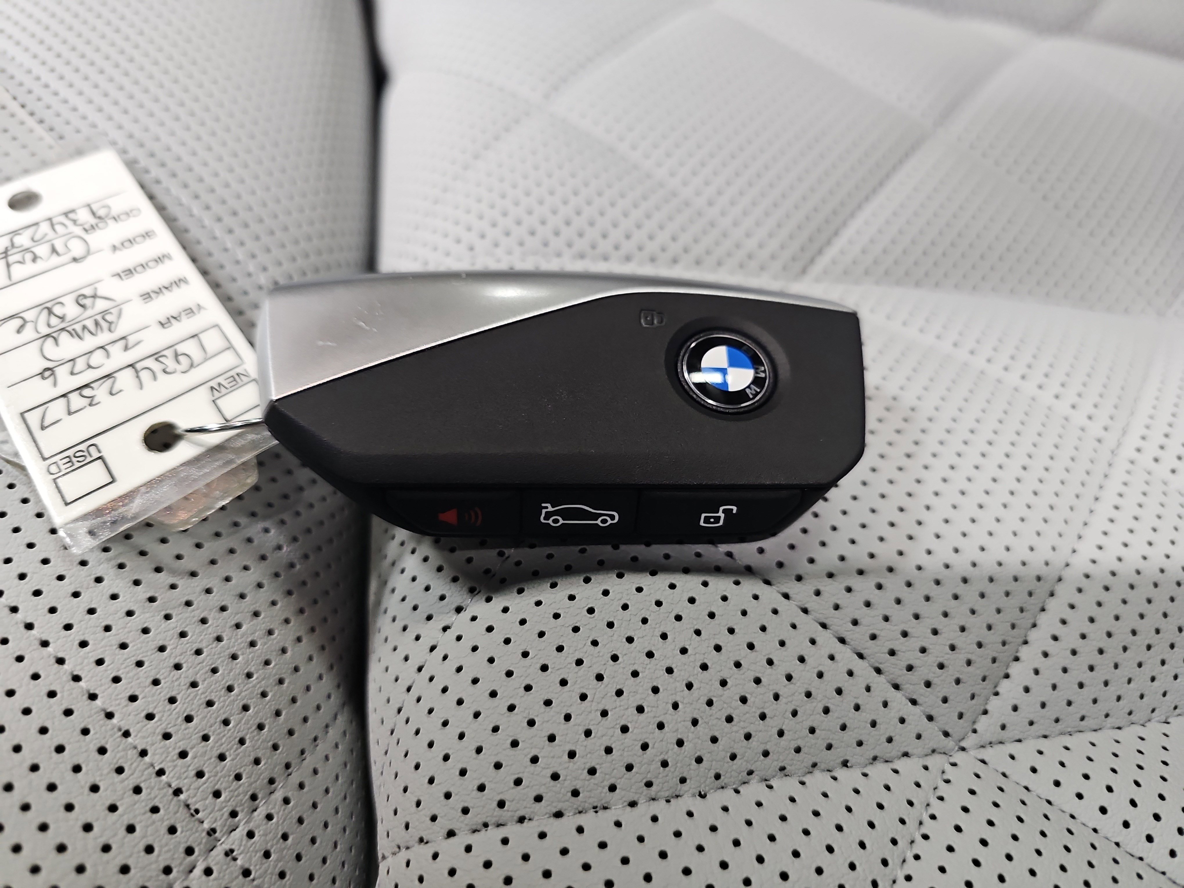 New 2026 BMW X5 xDrive50e w/ Climate Comfort Package AWD/4WD image 38