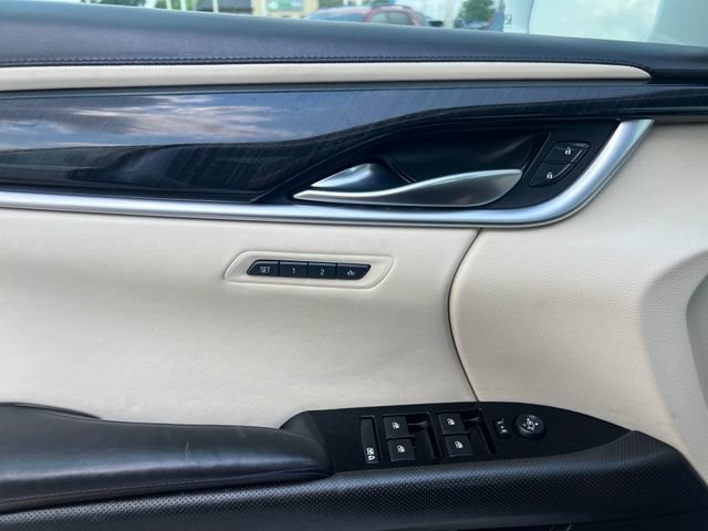 Certified 2017 Cadillac XTS Platinum AWD/4WD image 31