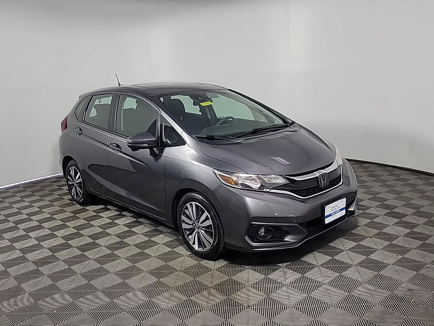 Used 2018 Honda Fit EX image 1