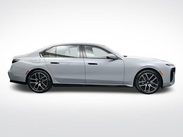 New 2026 BMW 740i xDrive image 3