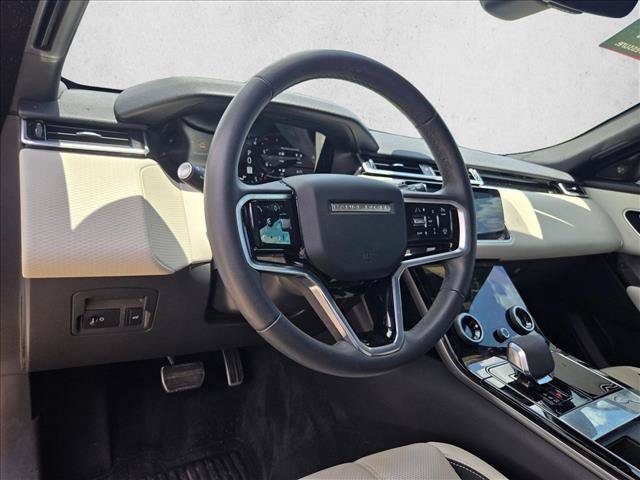 Certified 2023 Land Rover Range Rover Velar R-Dynamic S AWD/4WD image 10