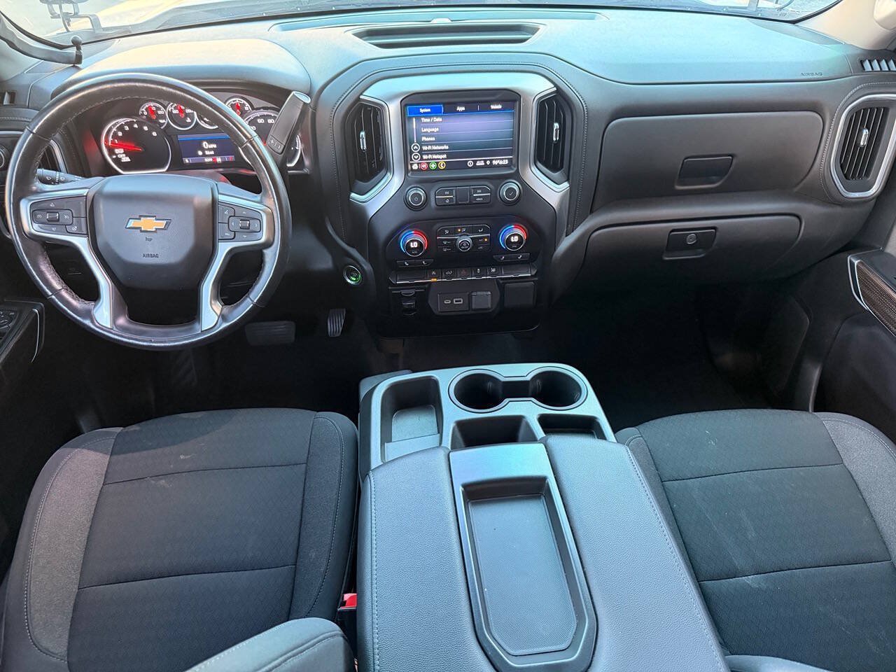 Used 2021 Chevrolet Silverado 1500 LT AWD/4WD image 27