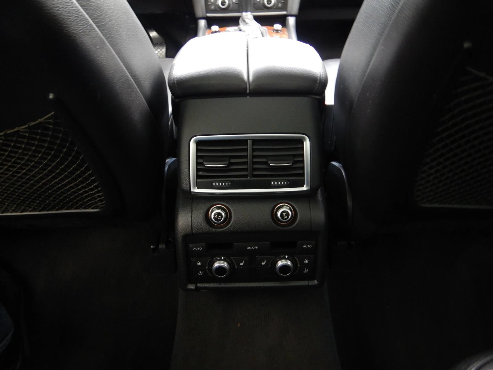 Used 2011 Audi Q7 3.0T Premium Plus AWD/4WD image 24