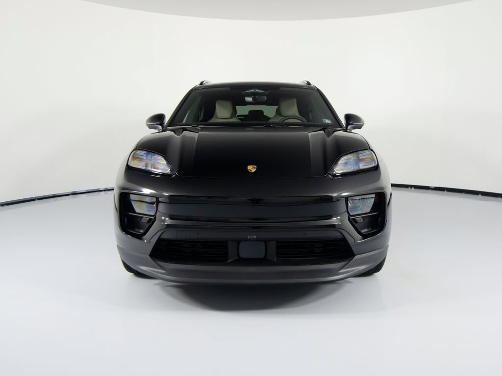 New 2026 Porsche Macan 4 Electric AWD/4WD image 13