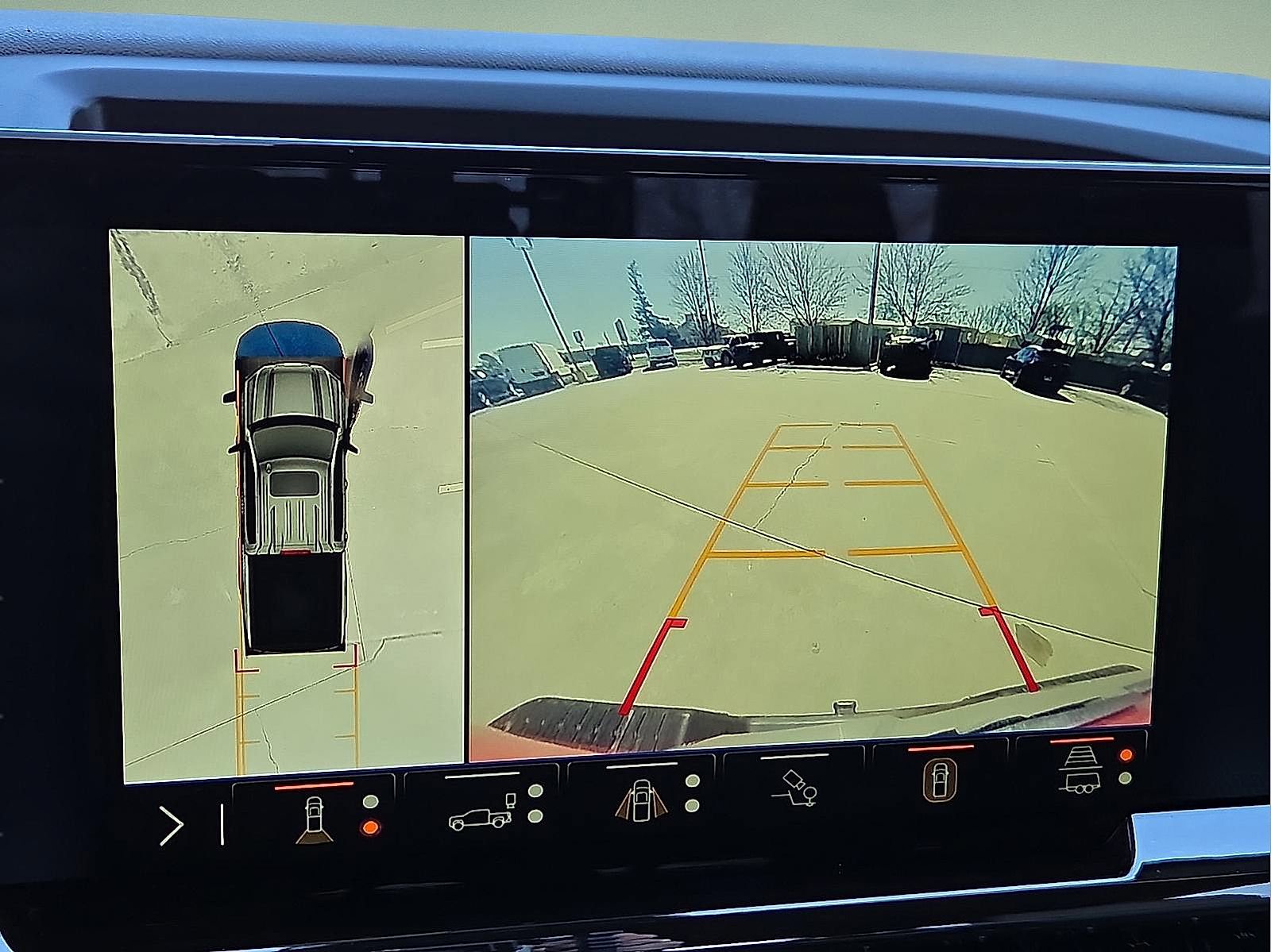 Used 2024 Chevrolet Silverado 1500 ZR2 w/ Technology Package image 16