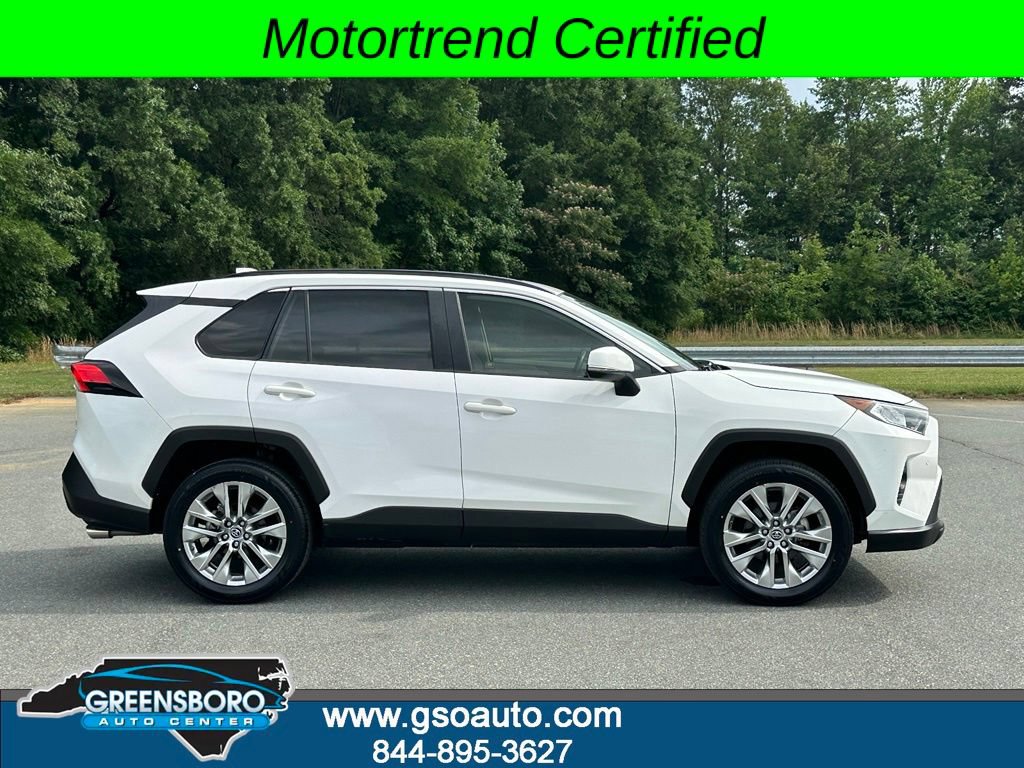 Used 2019 Toyota RAV4 XLE Premium AWD/4WD image 11