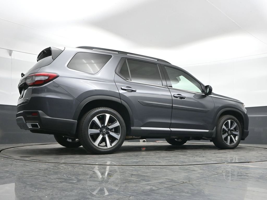Used 2023 Honda Pilot Elite image 33