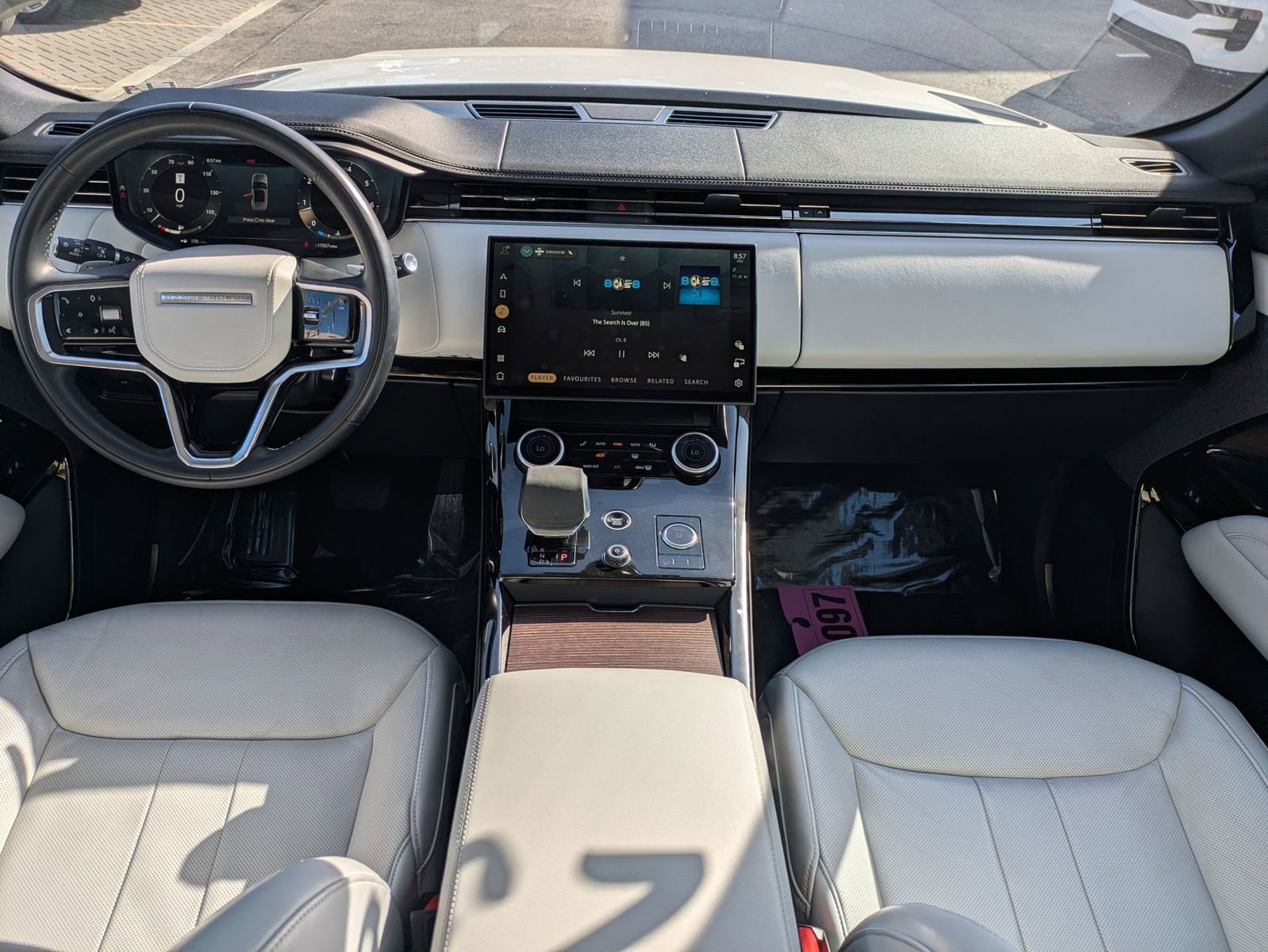 Used 2023 Land Rover Range Rover Sport SE AWD/4WD image 24