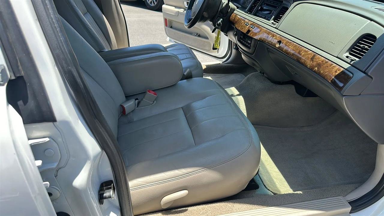 Used 2011 Mercury Grand Marquis LS RWD image 73