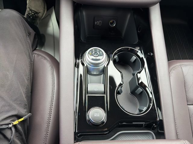 New 2026 Ford Explorer Platinum image 26