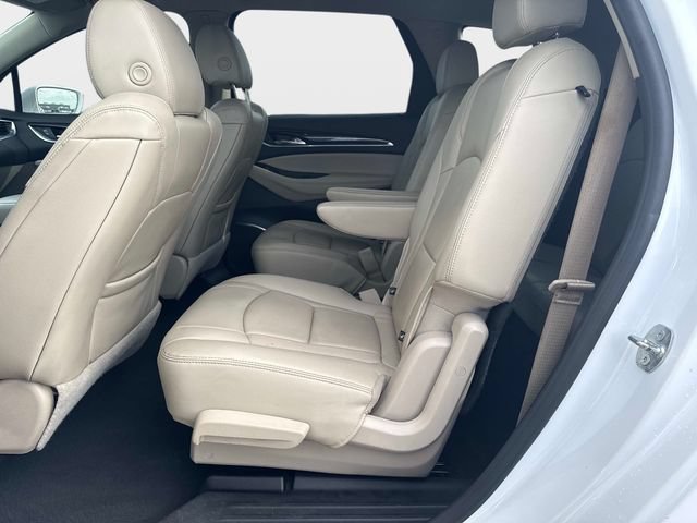 Used 2019 Buick Enclave Essence FWD image 12